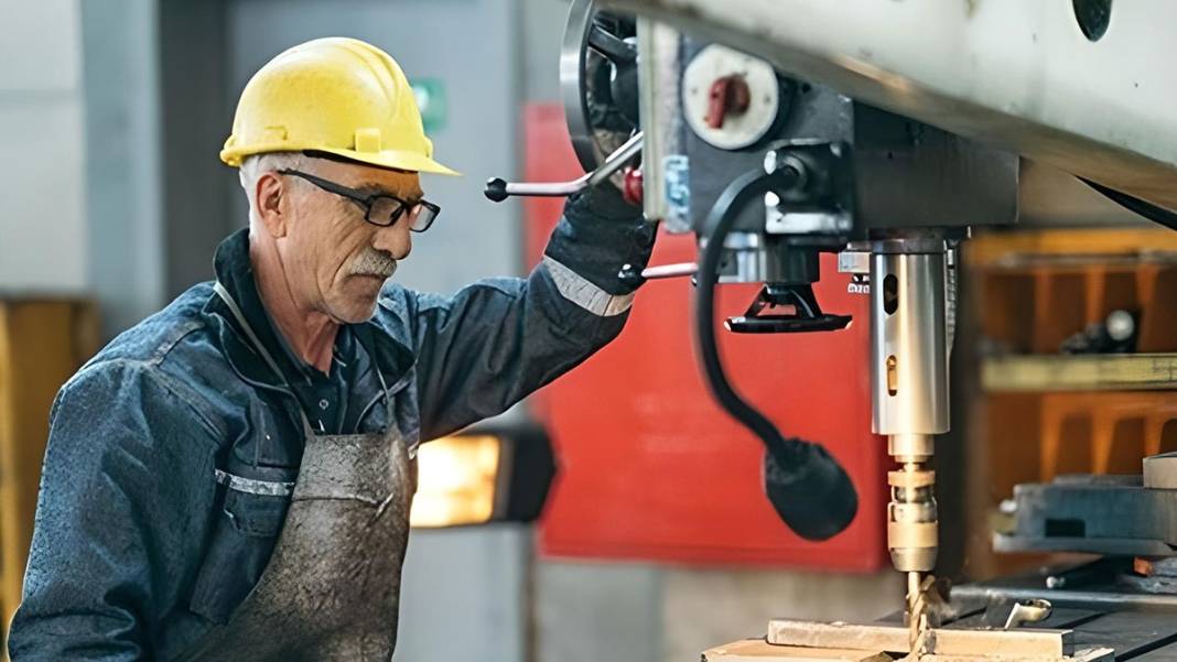 Emeklilik hazırlığı yapan EYT'liler dikkat! Uyarı yapıldı: Acele etmeyene rekor para ödenecek! 4